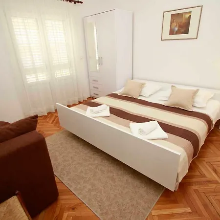 Apartment Grozdic