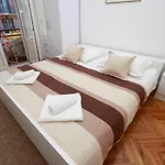 Apartment Grozdic *