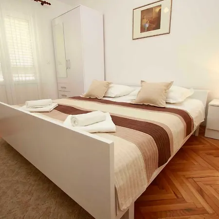 Apartment Grozdic